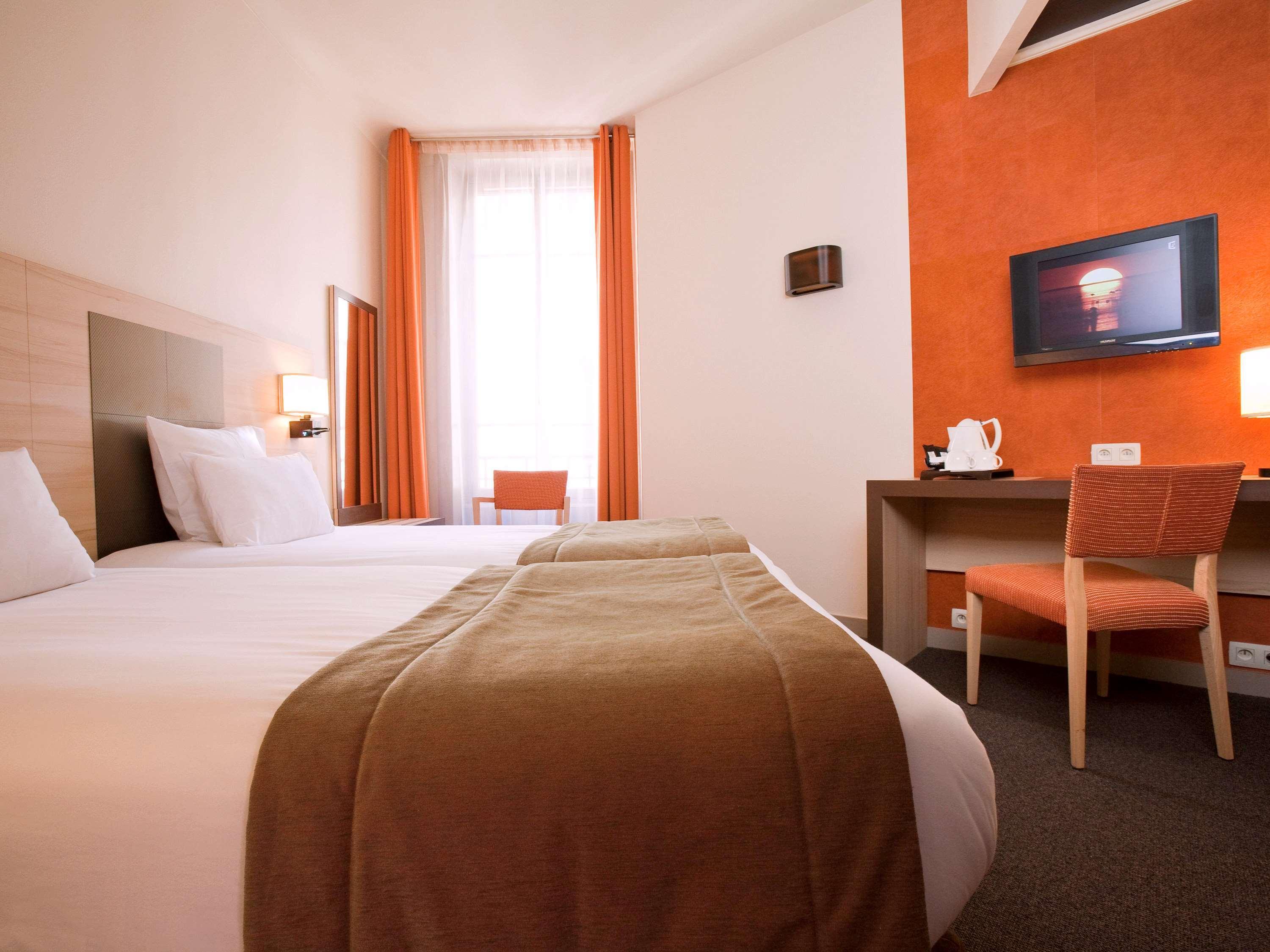 Mercure Centre Brotteaux Hotel 4*